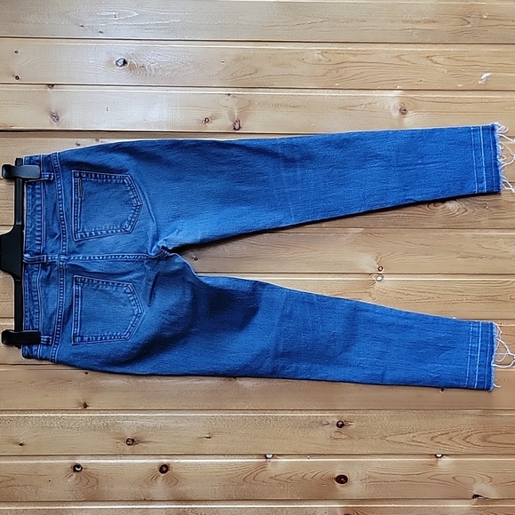 Michael Kors Izzy Skinny Jeans - Picture 3 of 5